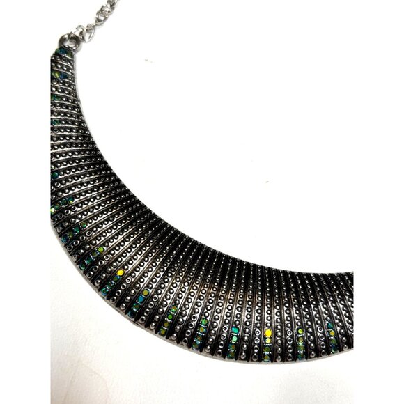 Black & Silver Bib Statement Necklace With Iridescent Accents Adjustable Chain L - Picture 5 of 9
